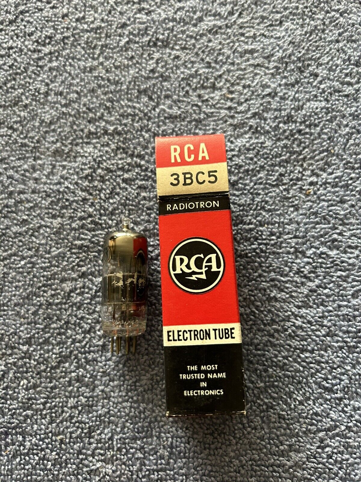 RCA--RADIO/TELEVISION ELECTRON TUBE UNTESTED IN BOX 3BC5