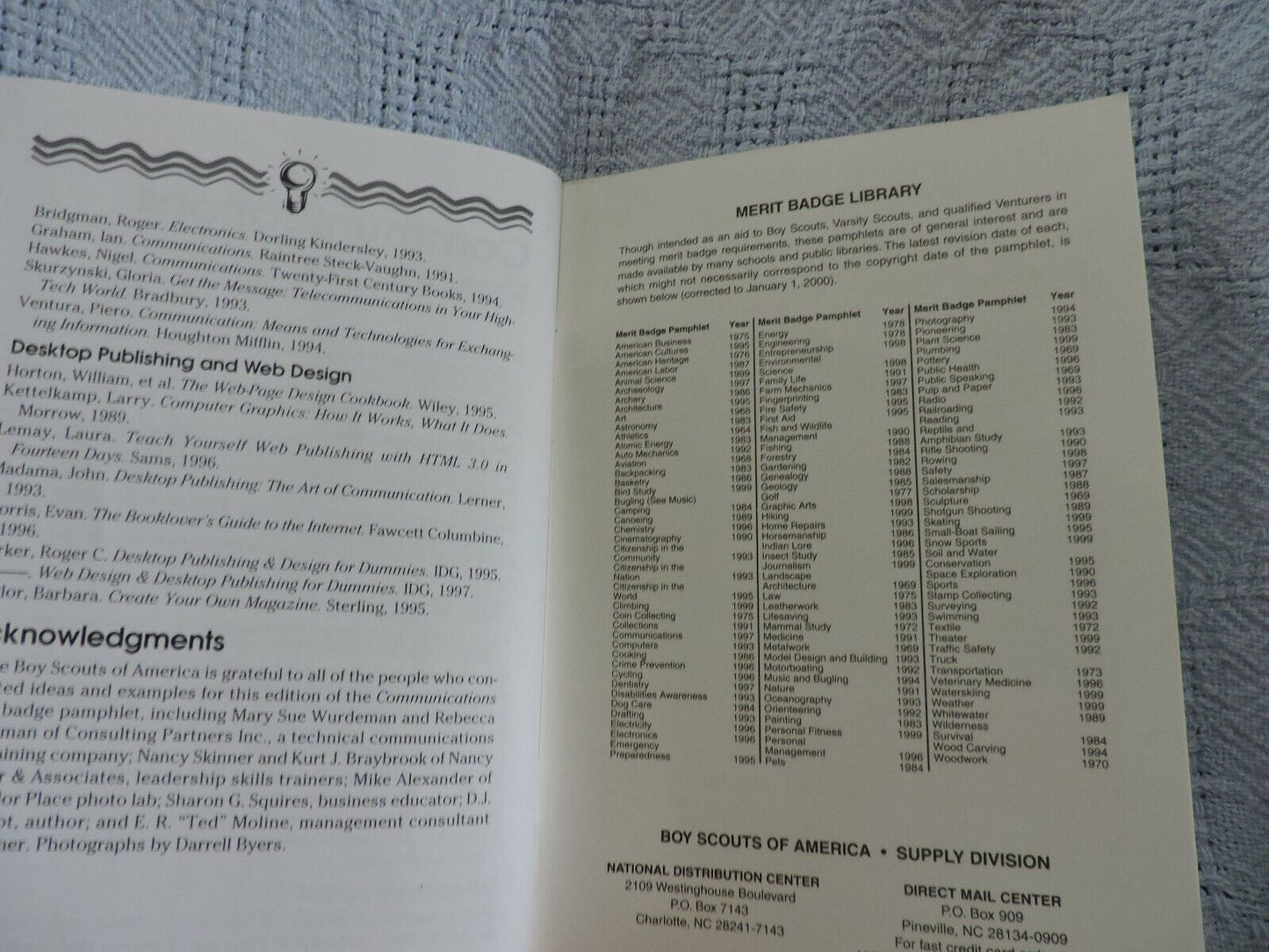 BOY SCOUT MERIT BADGE BOOK  "COMMUNICATIONS"  2000