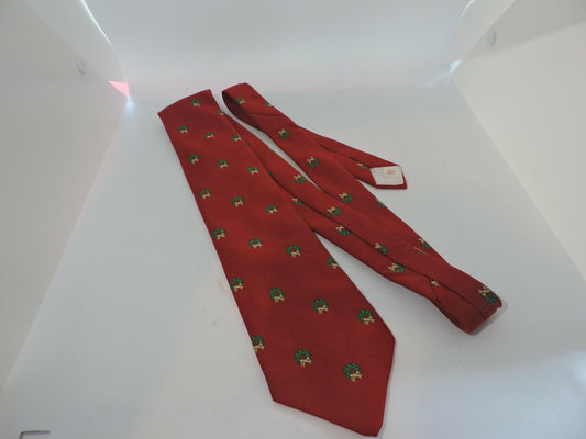 Red Company B Christmas Holiday Wreath Neck Tie