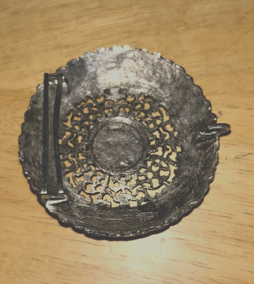 Old English/Victorian Style Belt Buckle (Look closely at the Childs face)