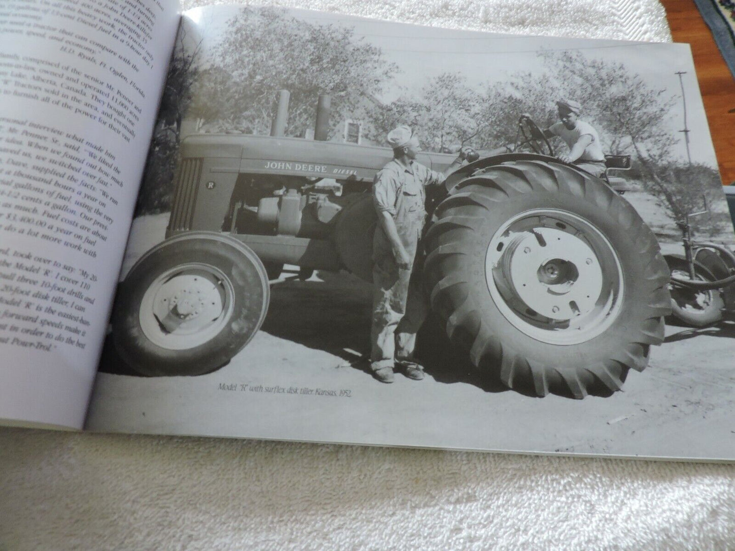 Two-Cylinder JOHN DEERE 1998