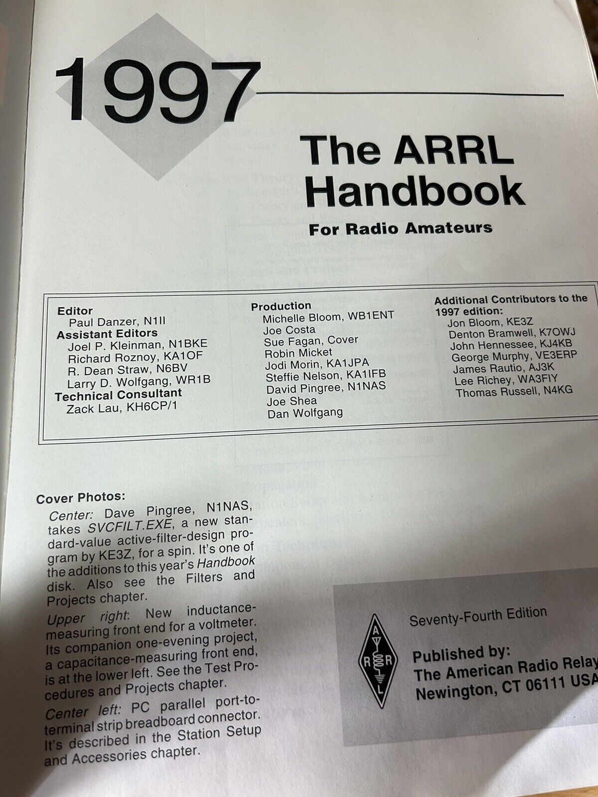 Softcover: The 1997 ARRL Handbook for the Radio Amateur (with Program Disc)