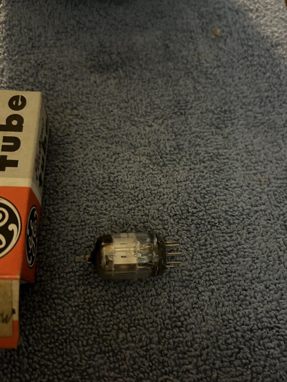 GE ELECTRONIC TUBE 6AL5W UNTESTED