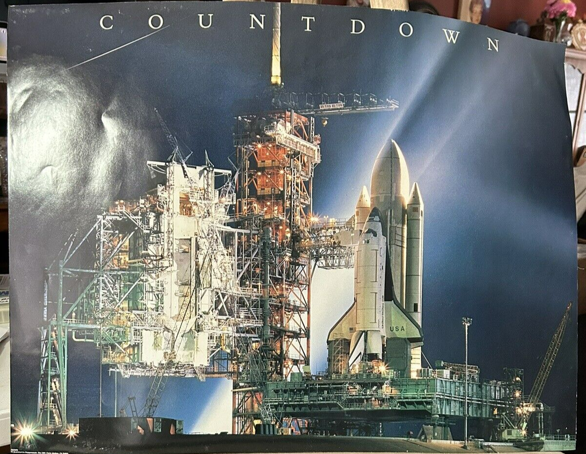 Nasa Space Collection: Space Shuttle Ready to Launch......Countdown.