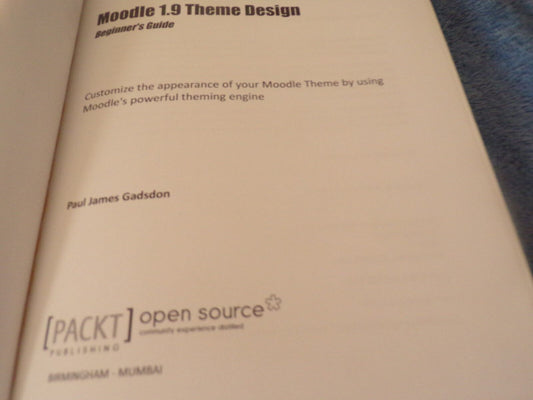 Moodle 1.9 Theme Design Book (HTML, CSS)
