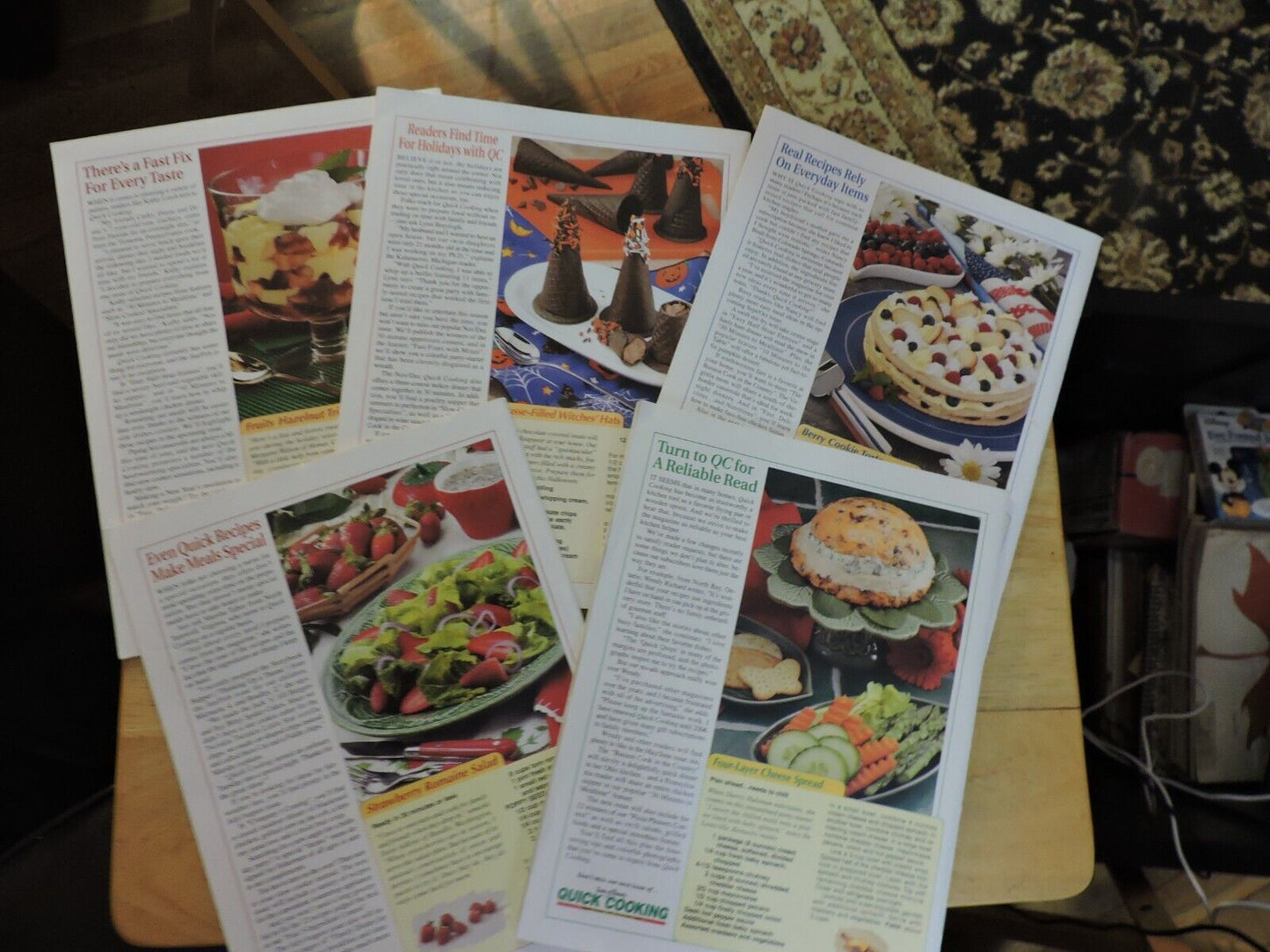 TASTE OF HOME'S QUICK COOKING MAGAZINES (5) 2004
