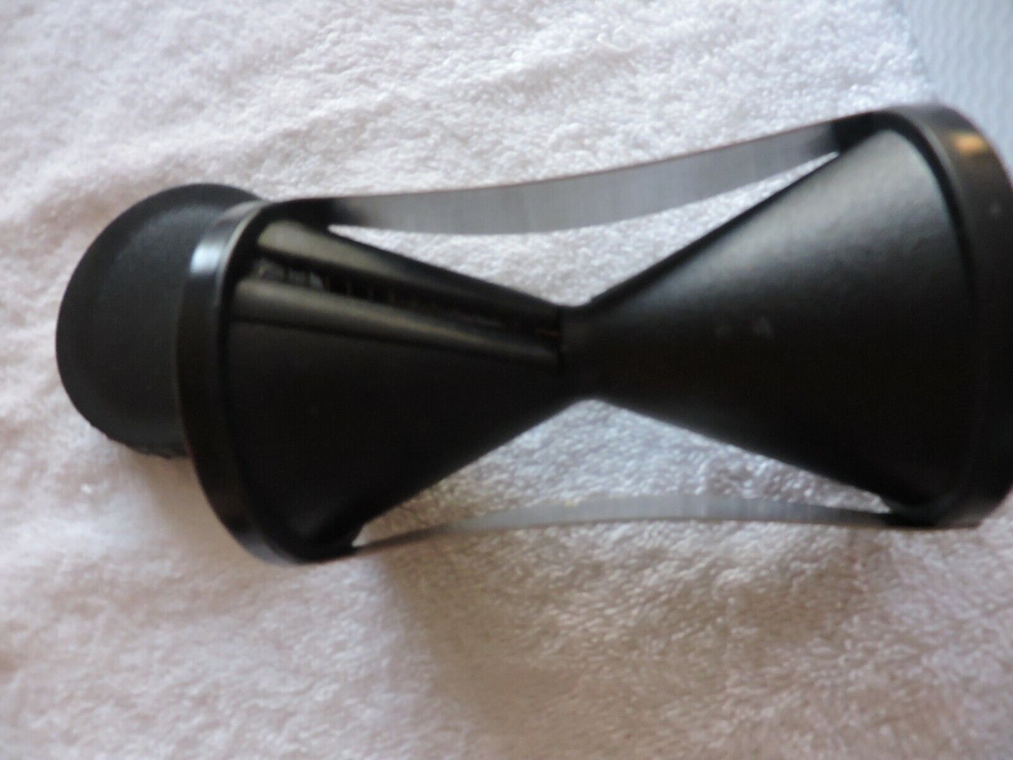 MICHAEL ANDREW: VEGGIE PASTA SPIRAL NIB