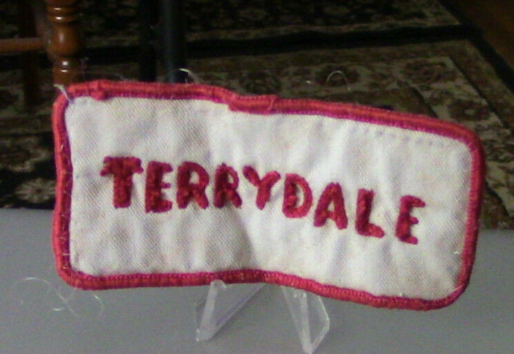 Uniform, Name Patch: TERRYDALE (White Background/Red Outline & Letters)
