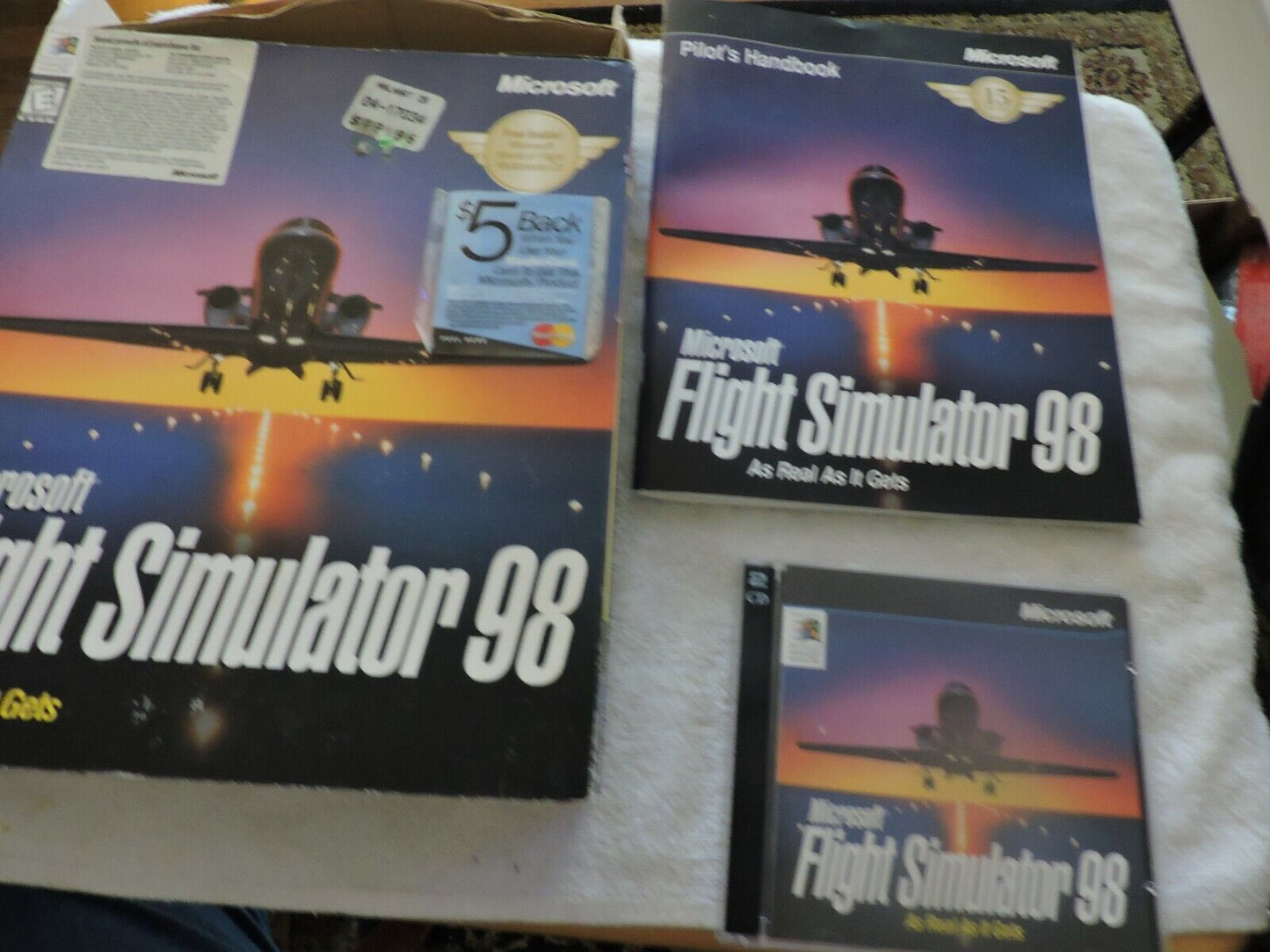 MICROSOFT FLIGHT SIMULATOR 98 AS REAL AS IT GETS 1998