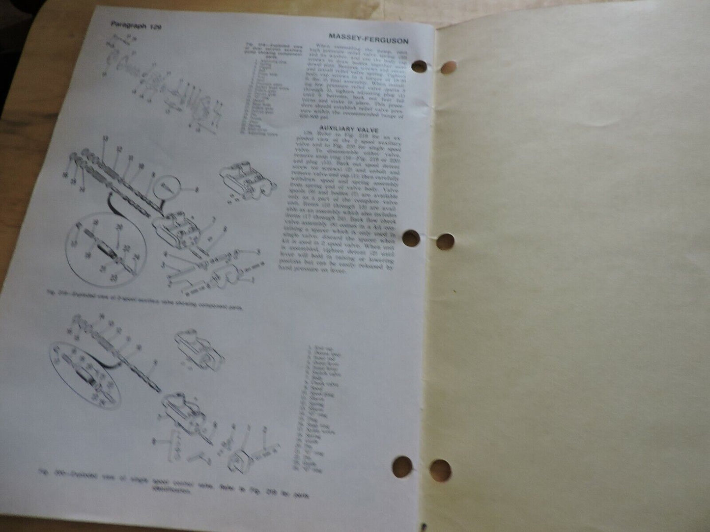 MASSEY-FERGUSON SHOP MANUAL: MODEL MF285: MANUAL # MF-36 1977