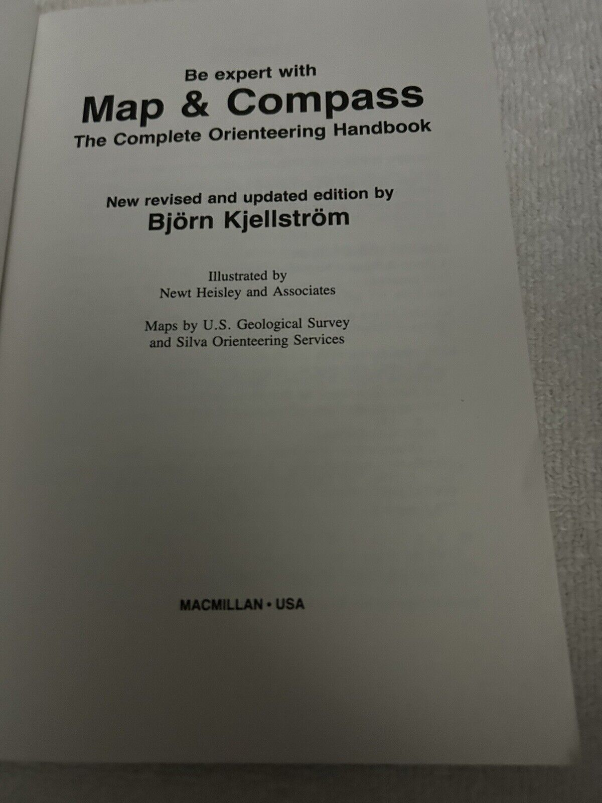 BE EXPERT WITH MAP & COMPASS BJOAN HJELLSTROM  1994