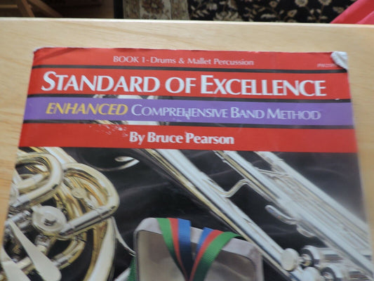BOOK 1-DRUMS & MALLET PERCUSSION: STANDARD OF EXCELLENCE WITH CDs 1993