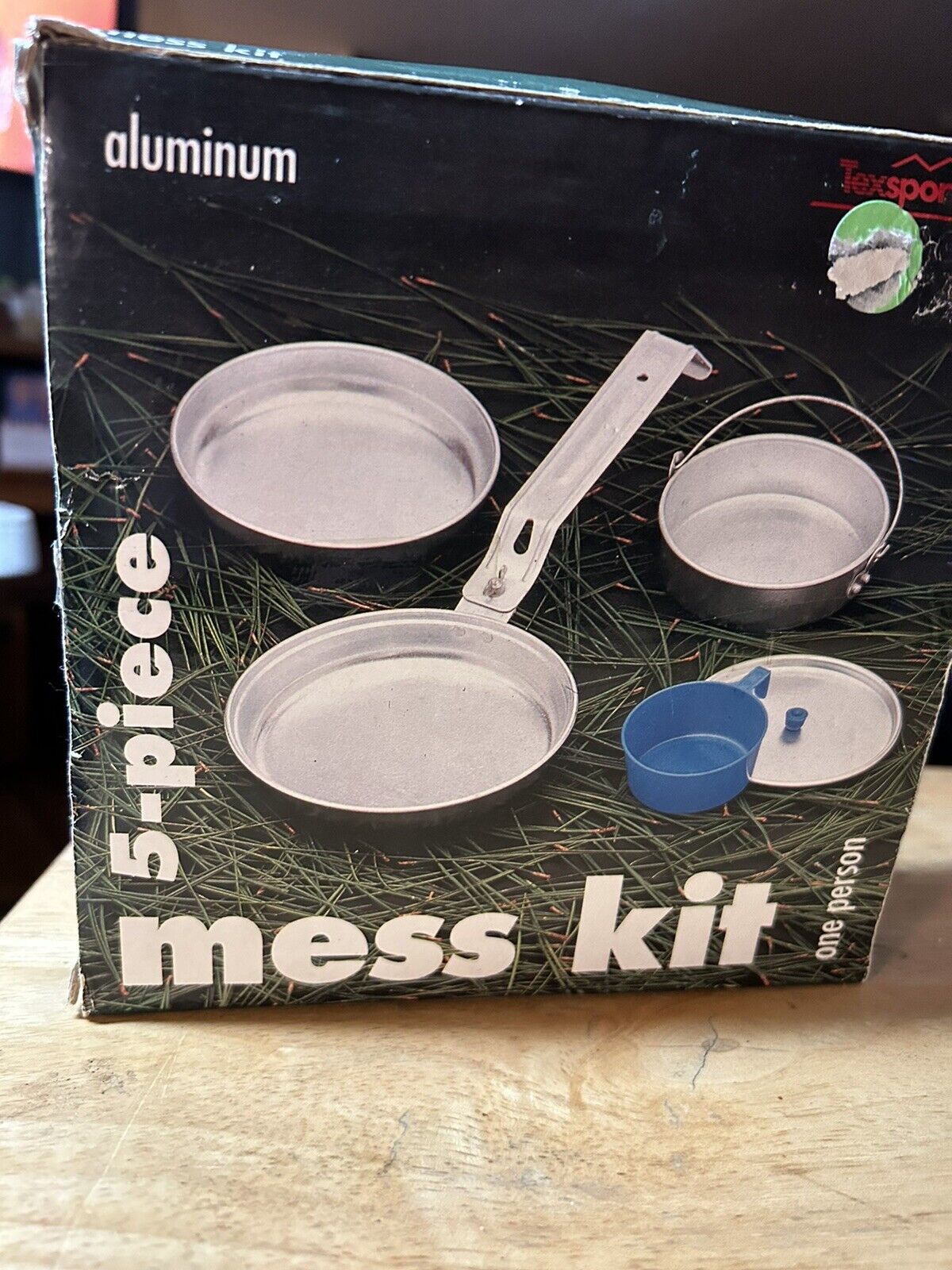 5 PIECE ALUMINUM MESS KIT FOR ONE PERSON--1995