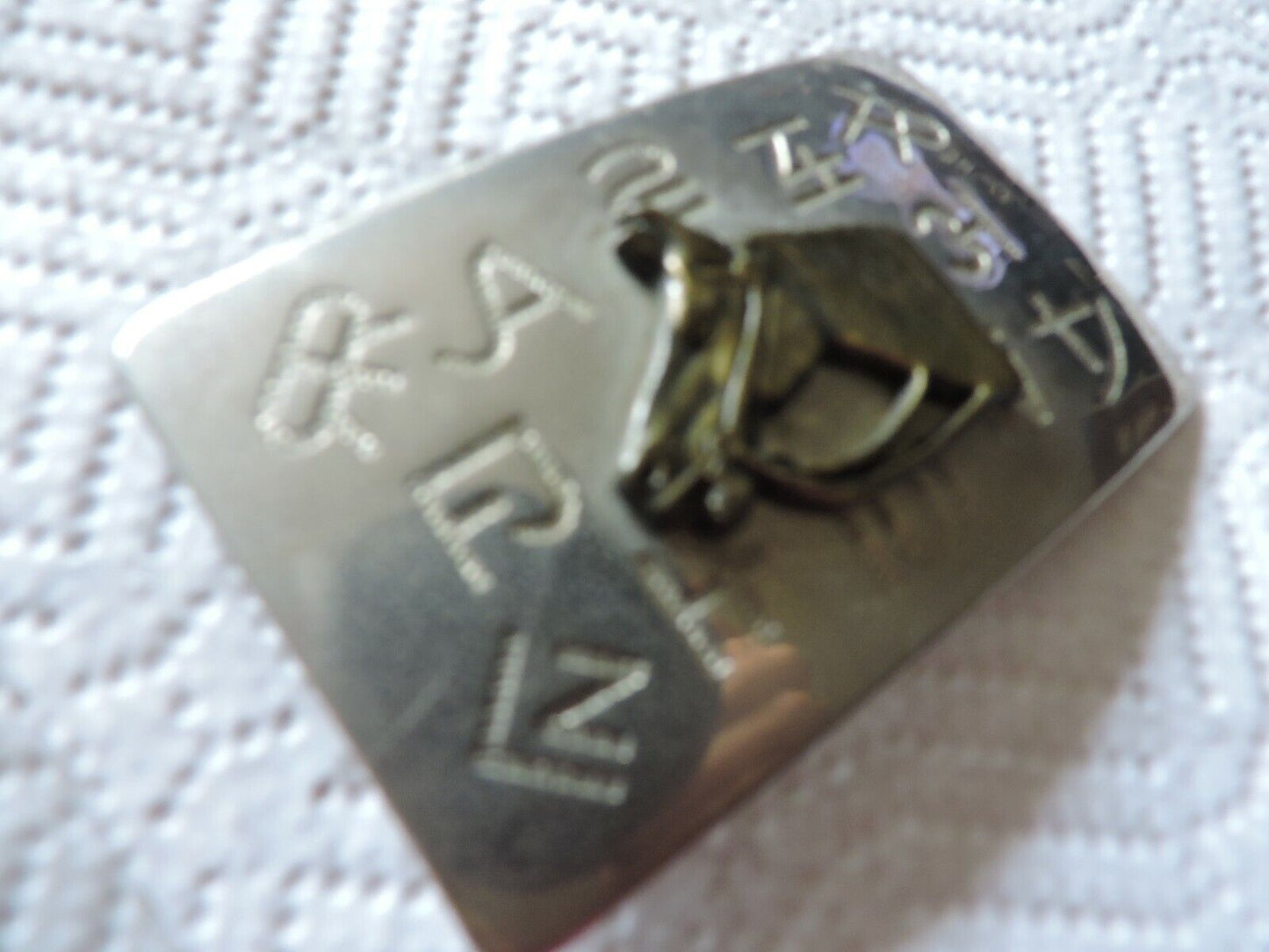 HORSE HEAD BELT BUCKLE--3X2 INCHES