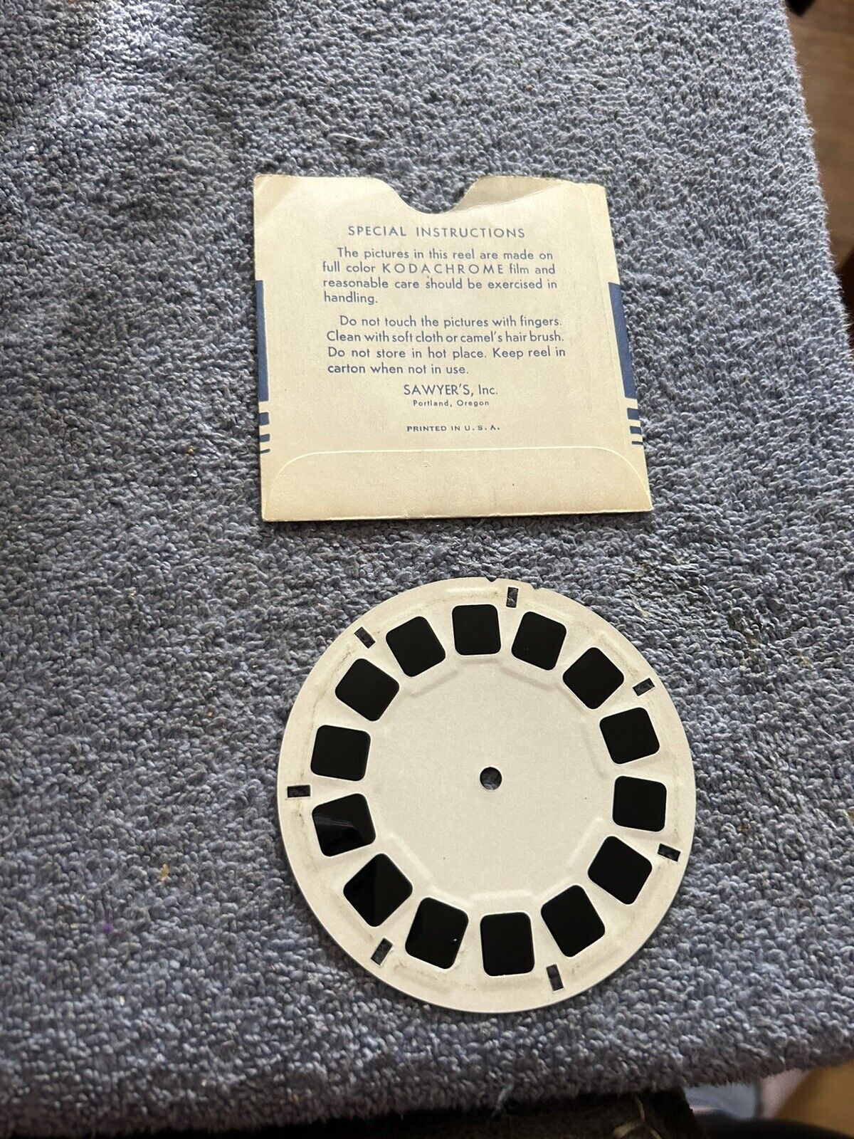 VIEW MASTER 3D REELS--PARAMARIBO & NATIVES OF SURNAM-ONE REEL--OPENED