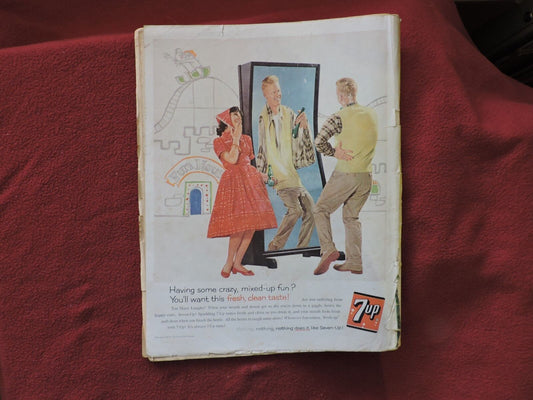 BOYS LIFE MAGAZINE -April 1960 PELICAN