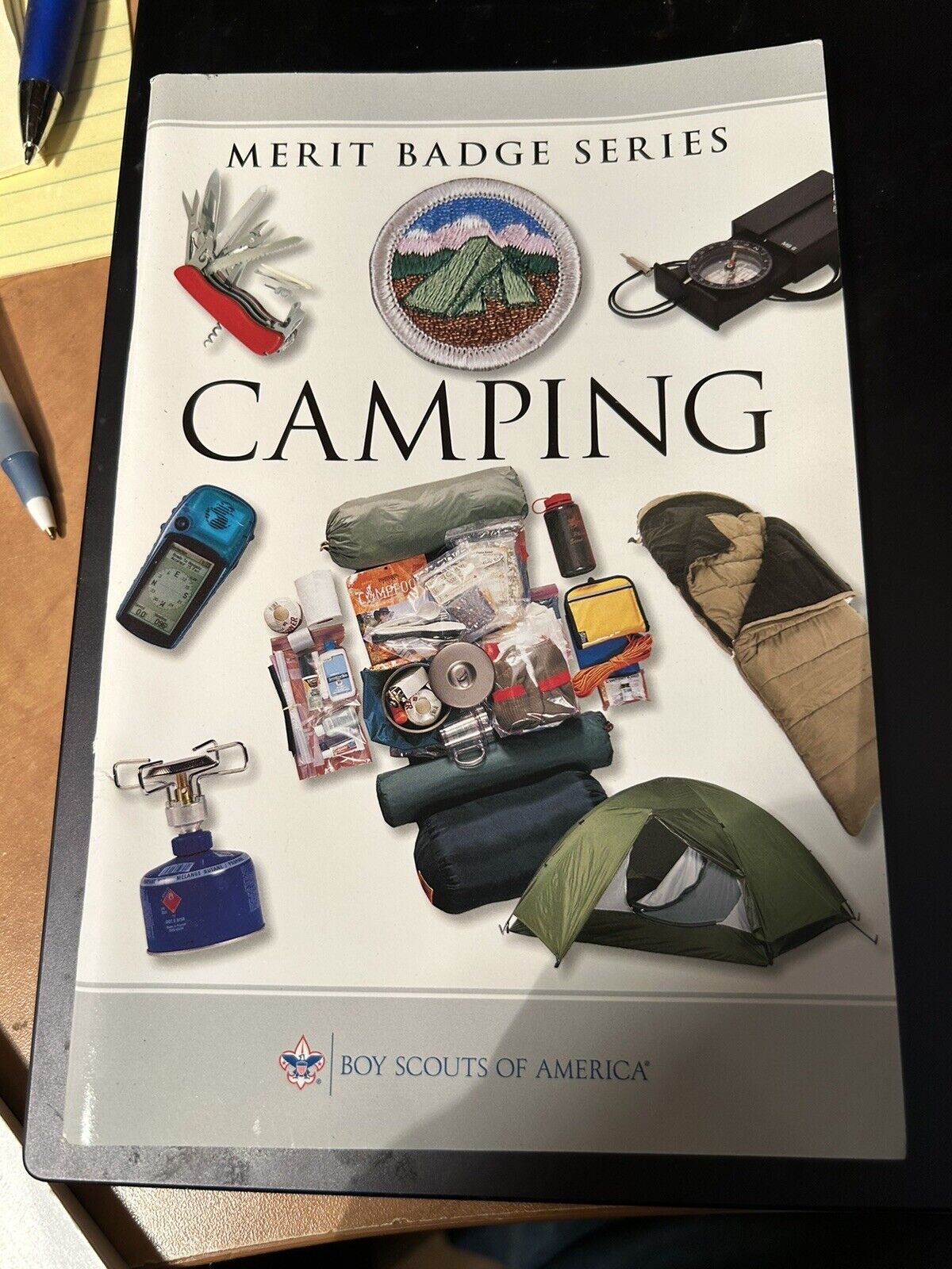 BOY SCOUTS OF AMERICA CAMPING MERIT BADGE BOOK, 2020