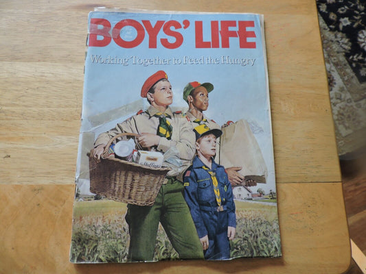 BOYS' LIFE MAGAZINE  DECEMBER 1988, WORKING TOGETHER TO FEED THE HUNGRY