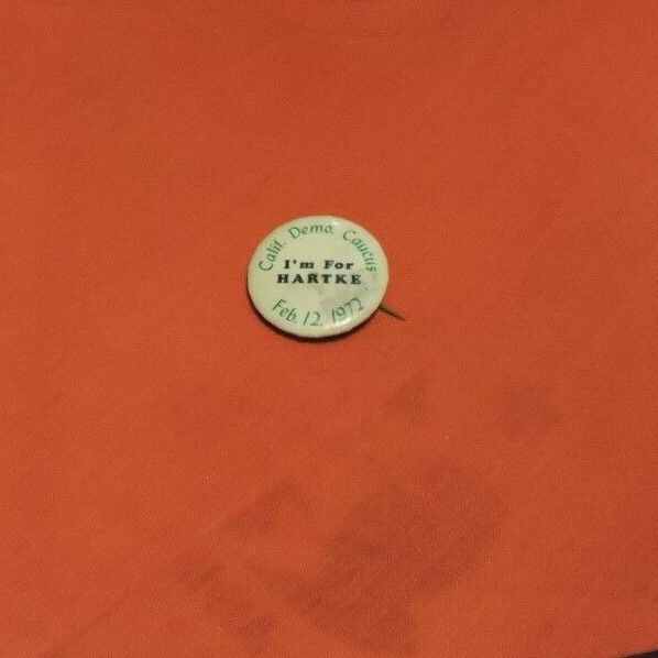 Political Pin: California Democratic Caucus 1972