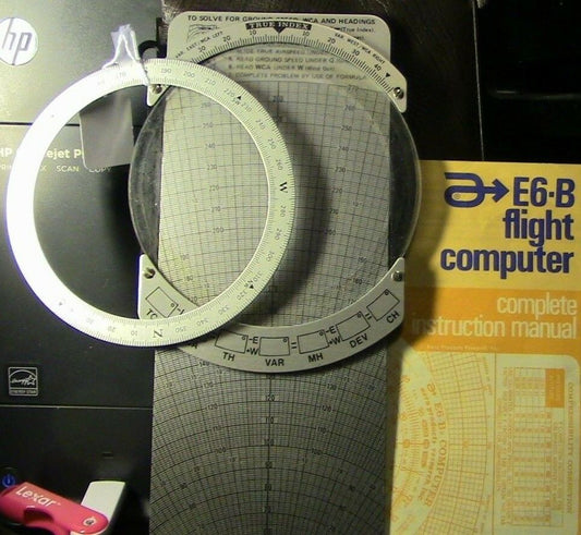 E6-B Flight Computer/Aero Products with Instr. Book and Leather Case
