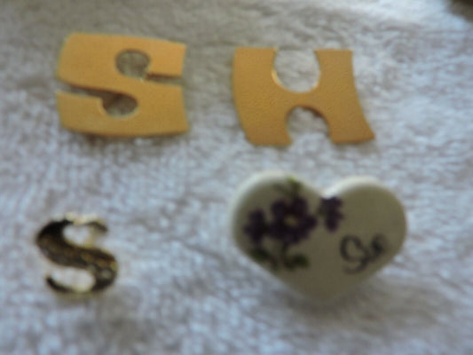 LOT OF FOUR PINS--S, H, S WITH BLING, HEART WITH NAME OF SUE