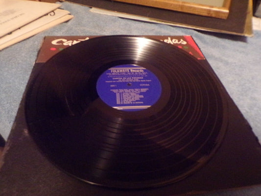 Cantos de las Posadas and Other Christmas Songs (Album) 33 1/3 RPM