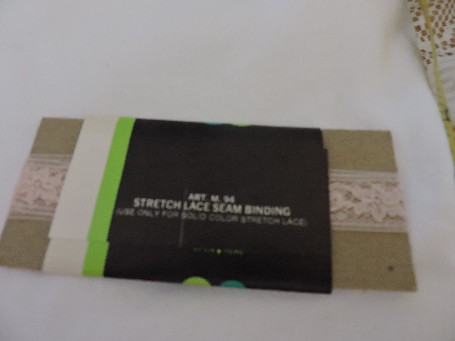 Vintage Stretch Lace Seam Binding (Nylon - J&P Coats)