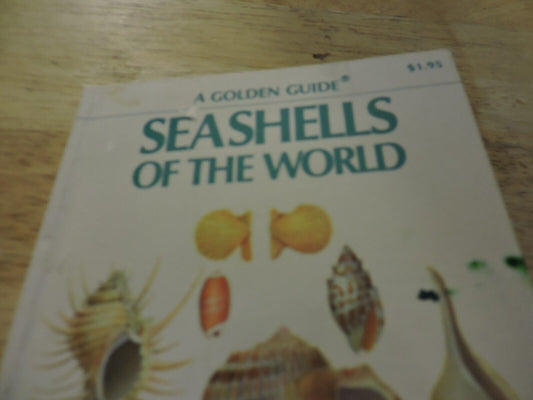 Sea Shells Of The World, A Golden Nature Guide, 1962 Trade Paperback