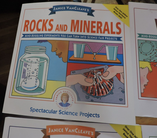 SET OF 6 SPECTAULAR SCIENCE PROJECTS 0 BOOKS BY JANICE VANCLEAVE 1990's
