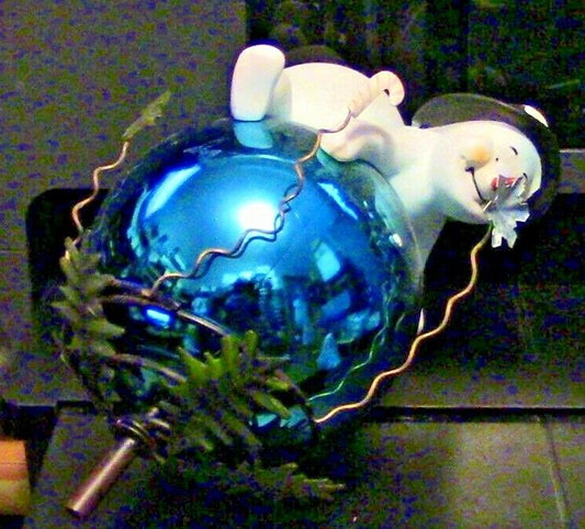Snowman on a Ball Ornament/Pole Sitter
