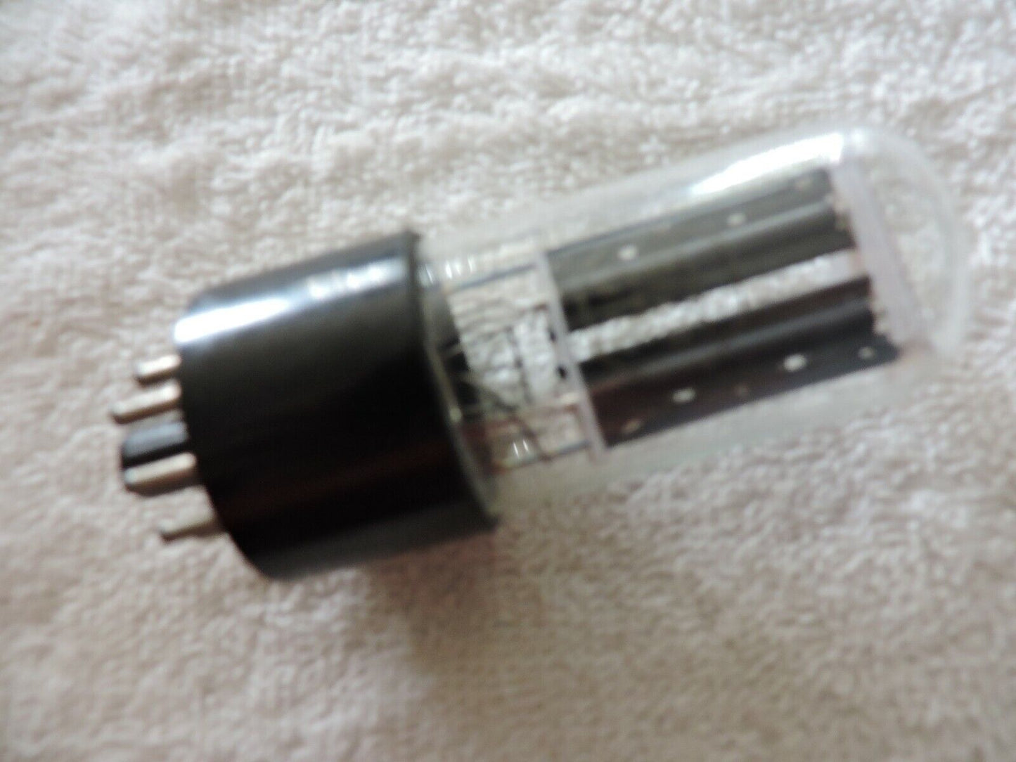 UNBRANDED RADIO/TELEVISION TUBE UNTESTED 17Z6 GT