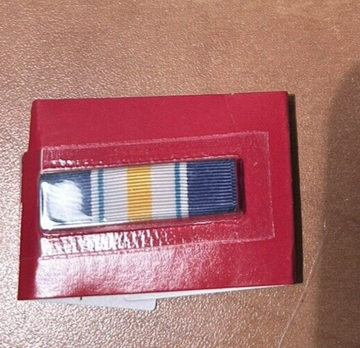 DNI-National Intelligence Distinguished Public Service Award Ribbon