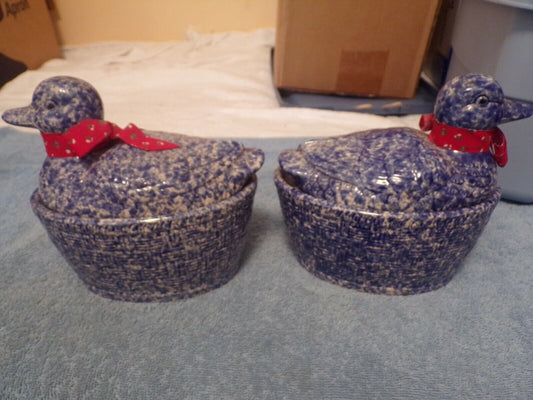 Set of Two Vintage Ceramic Kitchen Containers: Ducks Nesting