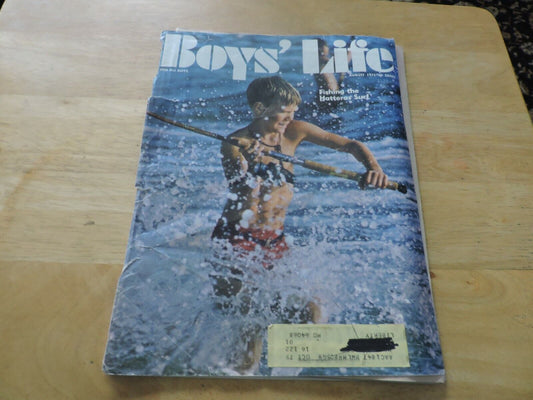 BOY'S LIFE MAGAZINE AUGUST 1975