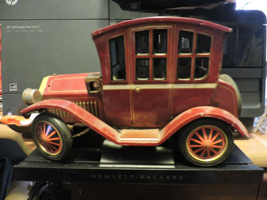 Tin Litho Vintage Car Model: Japan