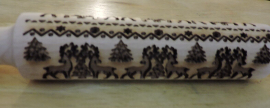 WOODEN EMBOSSED ROLLING PIN (14X1.5 INCHES) REINDEER/TREE DESIGN