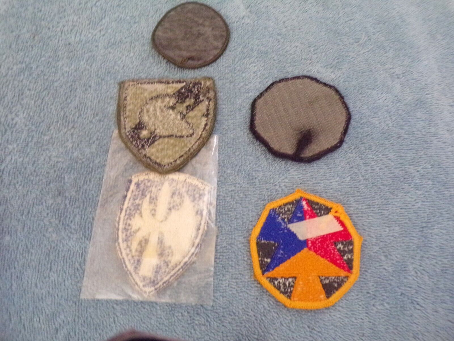 5 US Military Unit Patches
