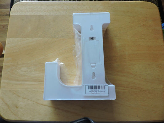 BATTERY OPERATED Light Up Plastic