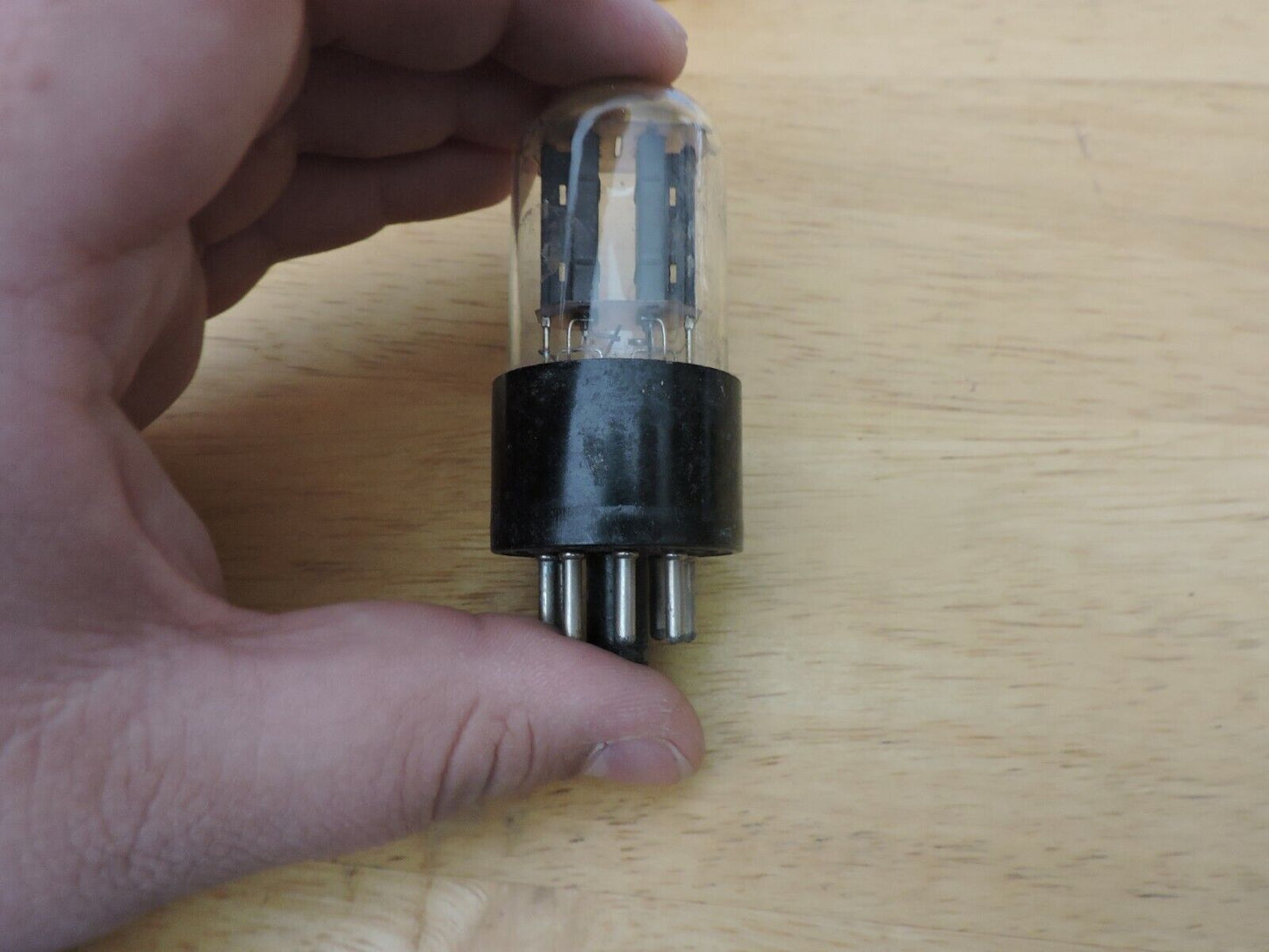 Motorola Radio/Television Tube 322442-3 UNTESTED