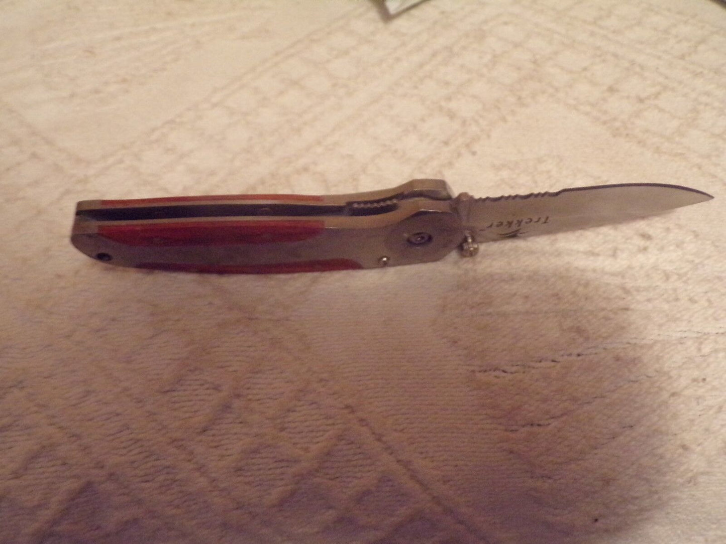 Trekker Single-Blade Pocket Knife (Locking Blade)