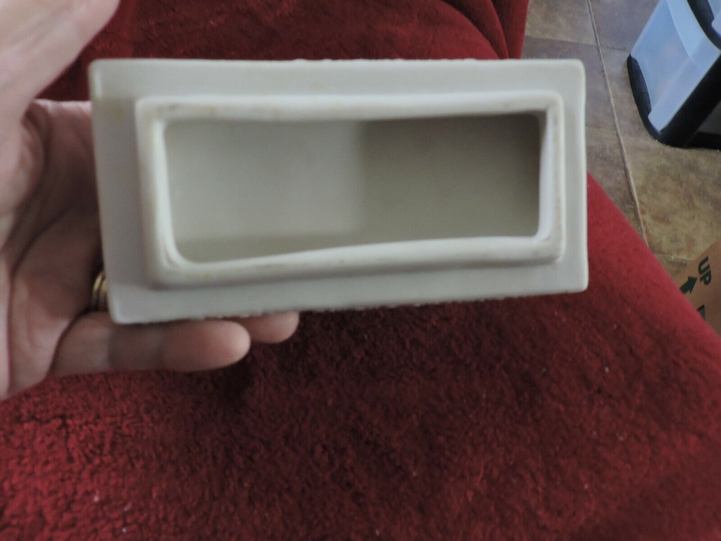 HALLMARK THREE LITTLE ANGELS CERAMIC BOX