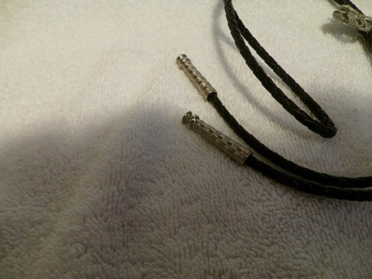 Horse Saddle Western Cowboy/CowGirl - hBolo Tie