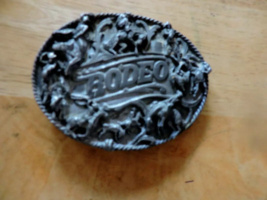 SISKIYOU RODEO BELT BUCKLE 3.5X3 INCHES