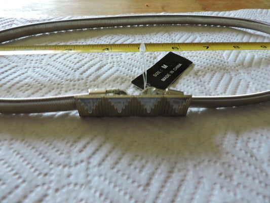 STRETCHY BELT-- NEW--SIZE MEDIUM