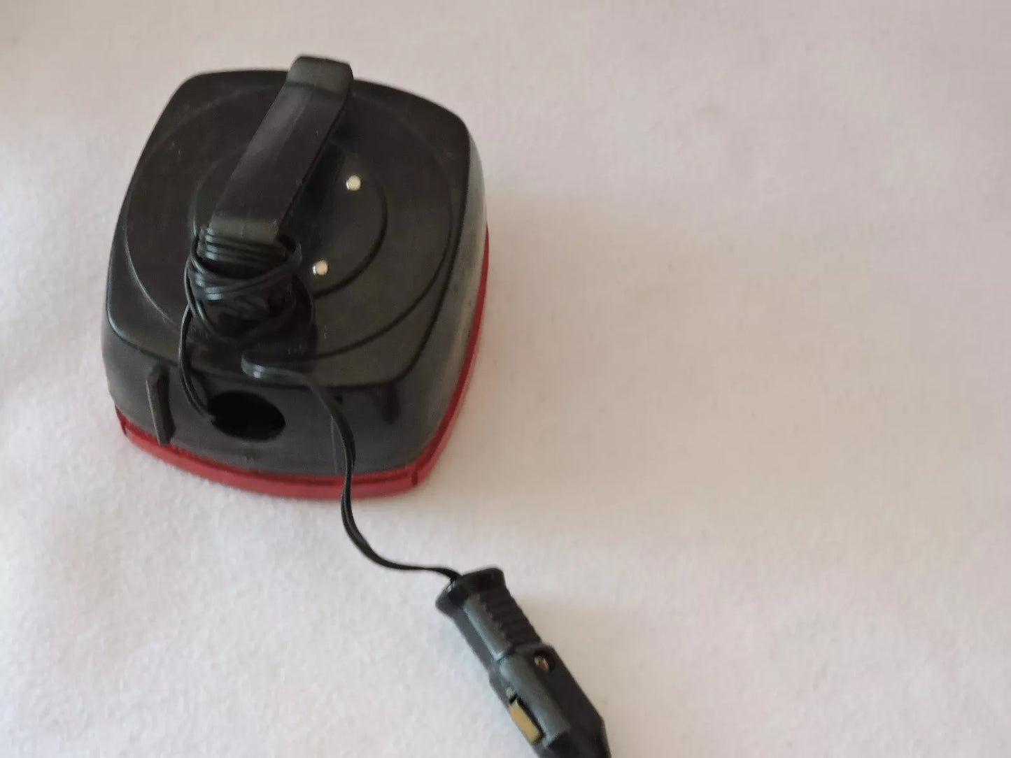 Emergency Car Light With Clip On Red Lens and Power Adapter