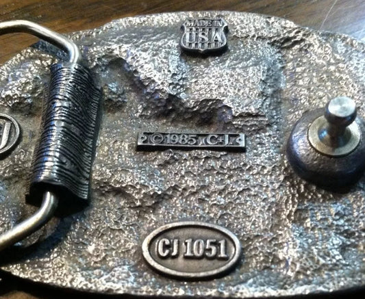 BELT BUCKLE: 1985 BEAUTIFULLY DESIGNED EMT