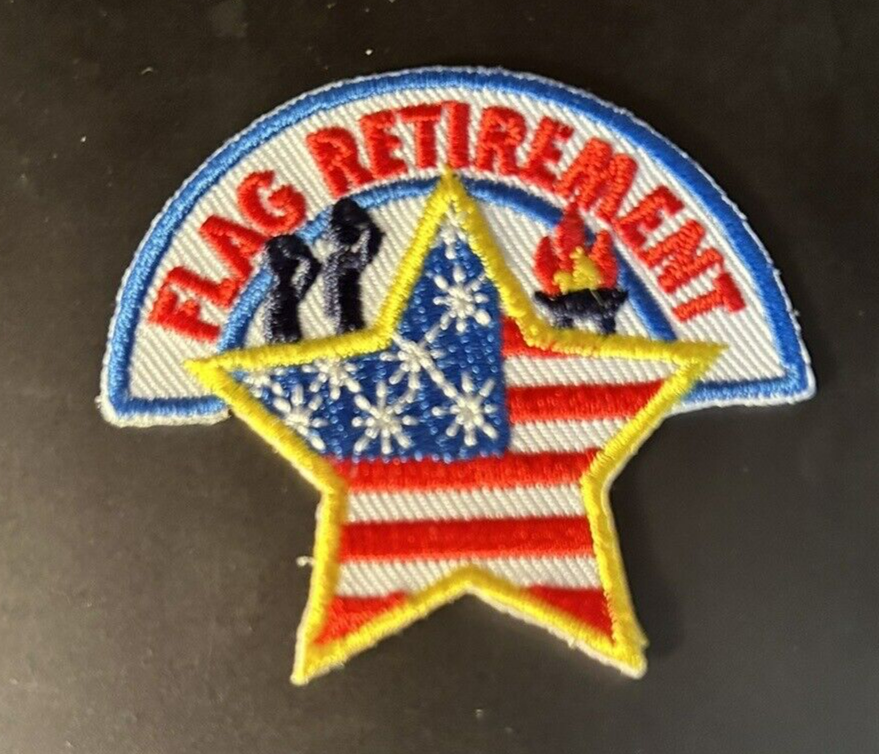Official Girl Scouts: Girl Scout Iron On Fun Patch: Flag Retirement