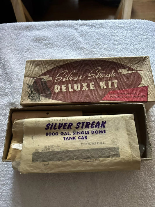 SILVER STREAK DELUXE KIT: 8000 GAL. SINGLE DOME TANK CAR
