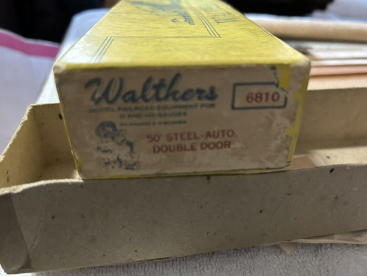 WALTHERS MODELS--RAILROAD EQUIPMENT 50' STEEL AUTO DOUBLE DOOR #6810