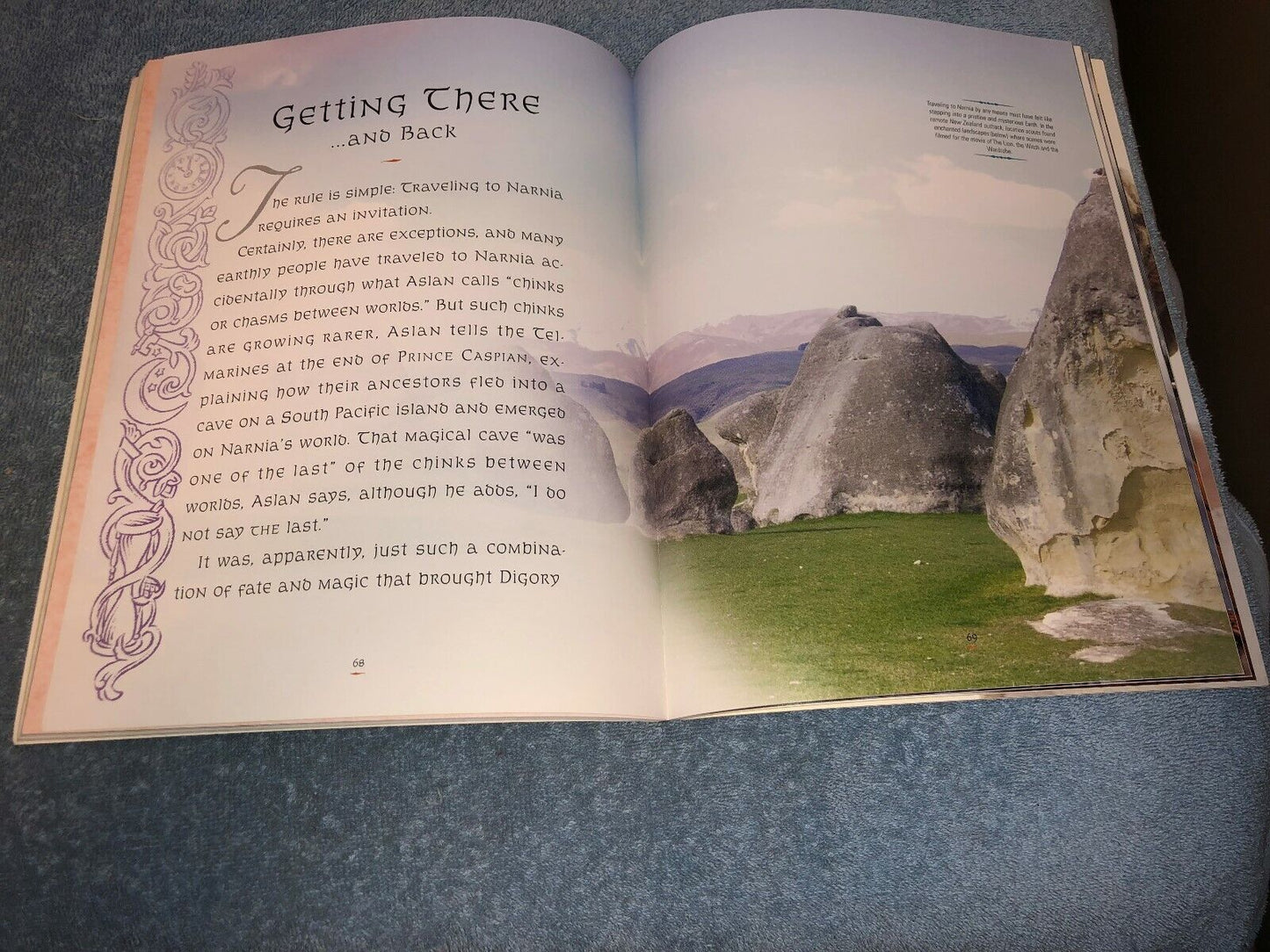 Chronicles of Narnia: Beyond the Wardrobe : The Official Guide to Narnia